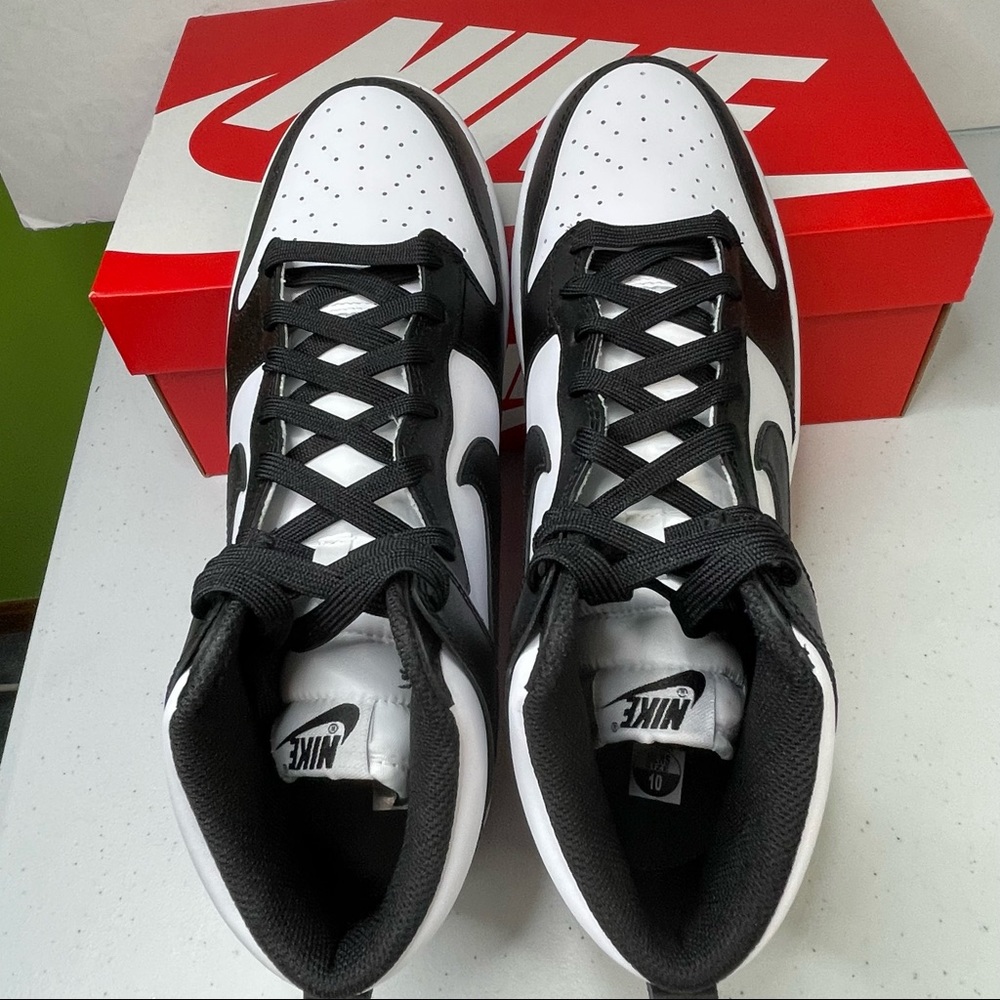 Nike Dunk High Retro Panda Mens Size 10 Sneakers - Picture 6 of 9